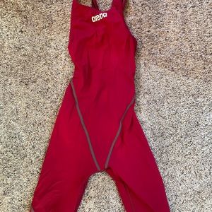 Arena Powerskin ST 2.0 Junior